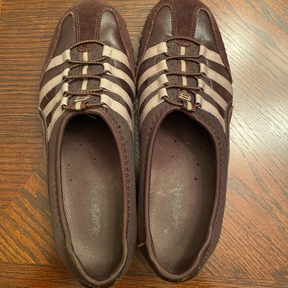 Sketchers Brown Slip Ons Women’s Size 9 - Picture 2 of 6